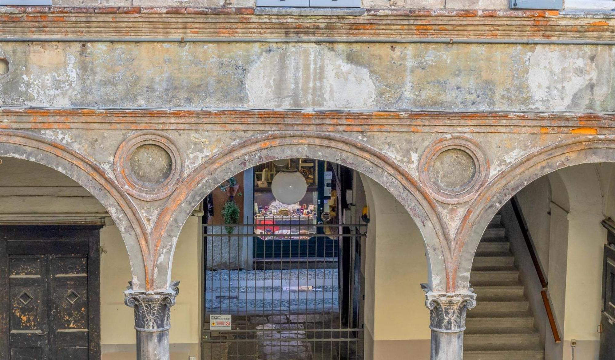 Domus Cortesella Como Exterior photo